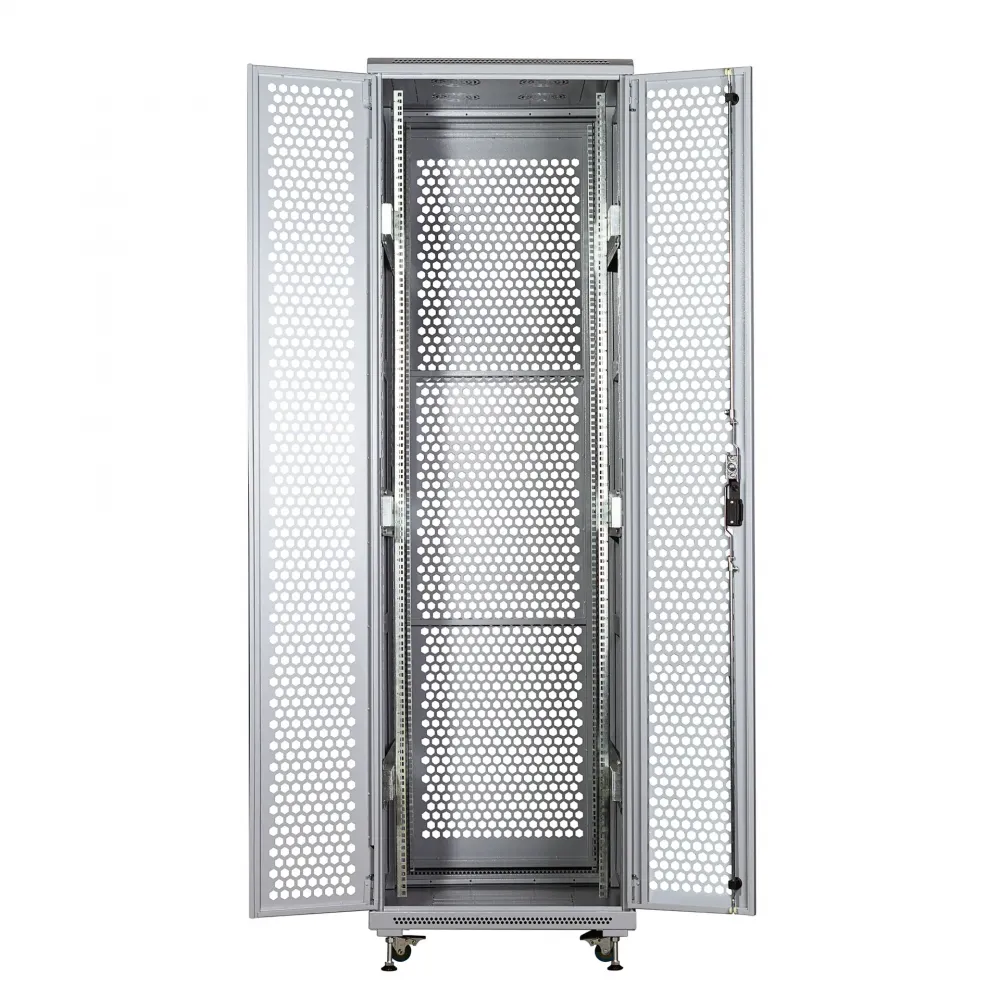 Шкаф телекоммуникационный напольный 22U 600x600мм, серия TFC (SNR-TFC-226060-CPDP-G-SF)