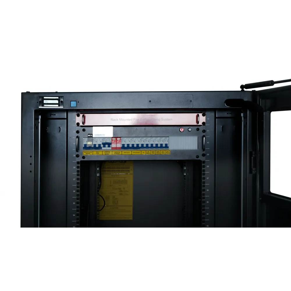 Микро-ЦОД PXT-MDC-01: готовый серверный шкаф для малых ИТ-инфраструктур